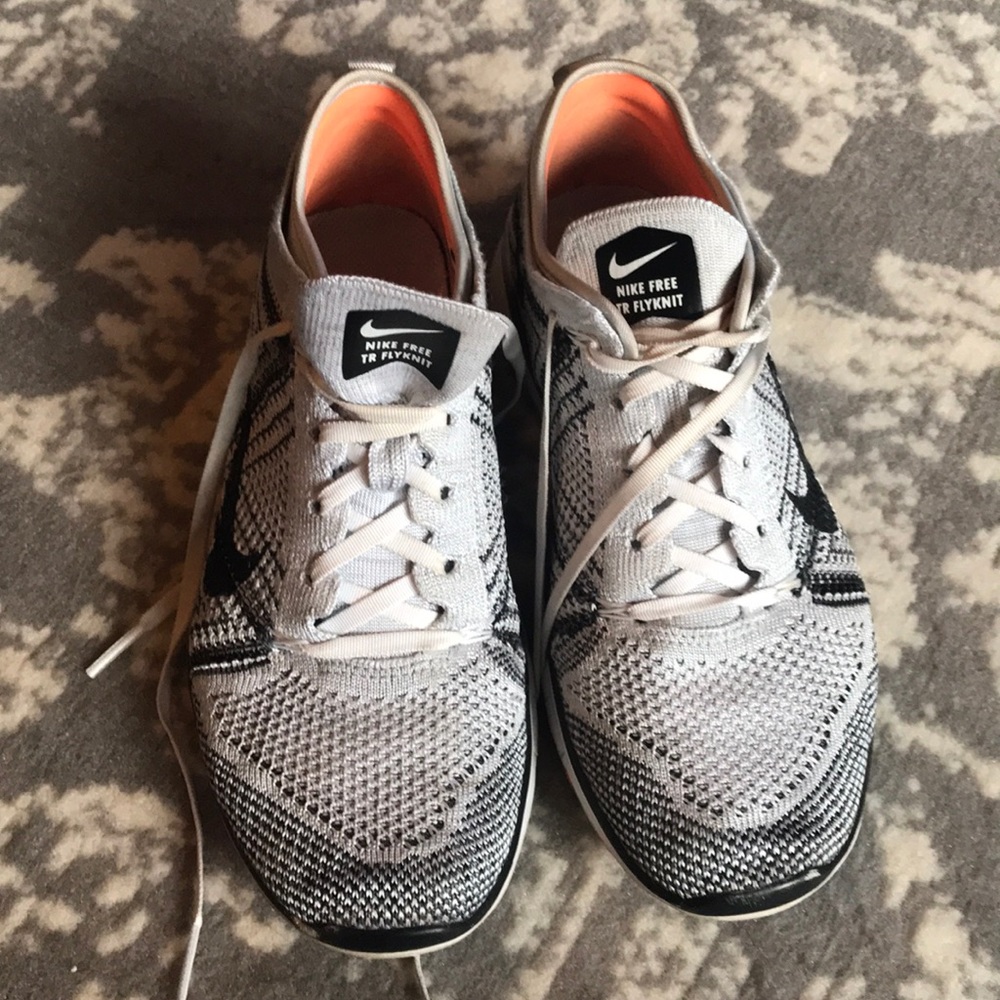 Nike free TR FLYKNIT